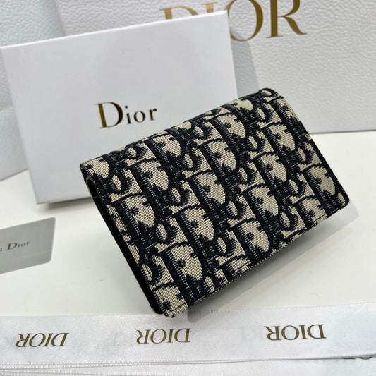 EN - New Arrival Wallet DIR 012