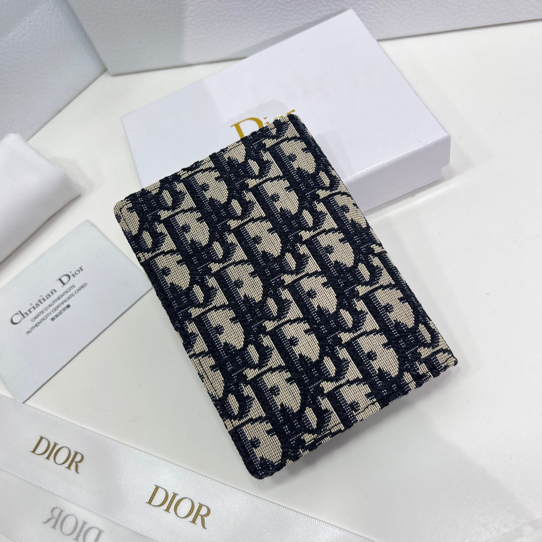 EN - New Arrival Wallet DIR 018