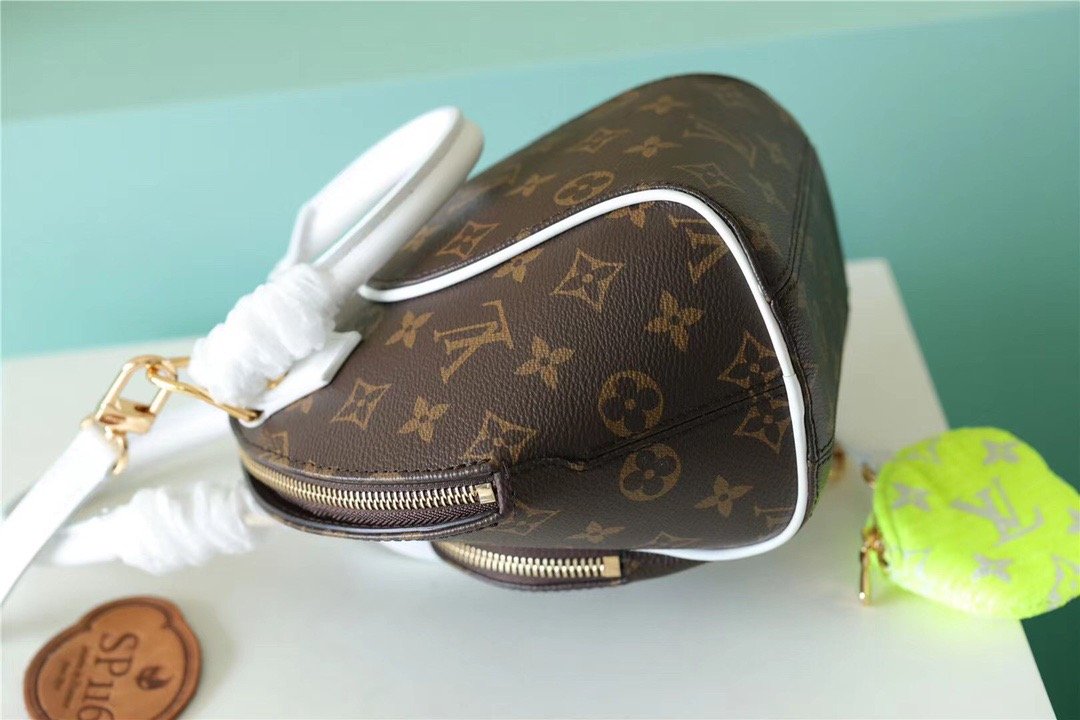 LV Ellipse BB Handbag Created By Nicolas Ghesquière From Classic Monogram Canvas For Women Brown 9.1in/23cm LV M20752