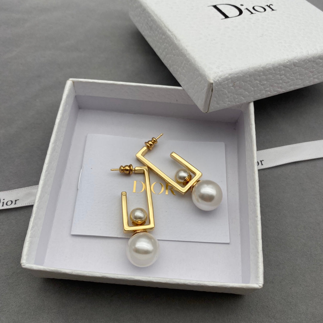 EN - Lux Earring Dir 035