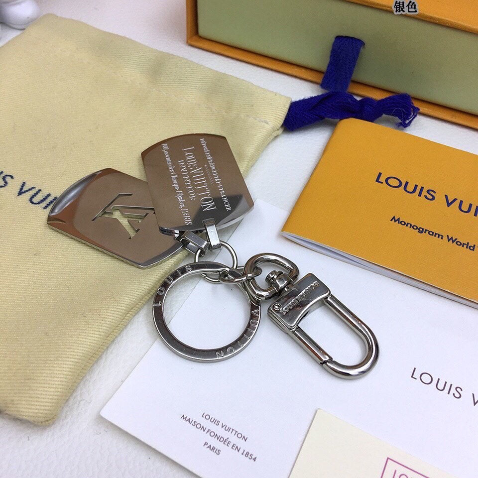 EN - Lux Keychains LUV 022