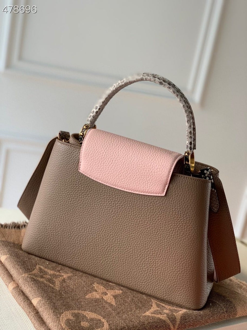 LV Capucines BB Taurillon And Python Taupe Brown/Eau De Rose Pink For Women,  Shoulder And Crossbody Bags 10.4in/27cm LV M57539