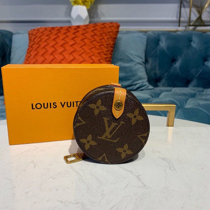 LV Round Case Monogram Canvas By Virgil Abloh For Women, Women’s Bags 3.1in/8cm LV M68524