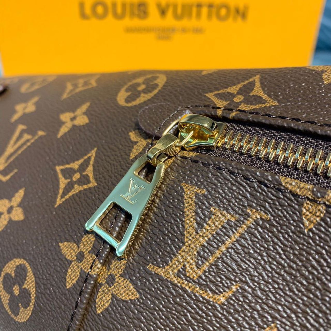 LV Melie Monogram Canvas For Women, Women’s Handbags, Shoulder Bags 16.5in/42cm LV M41544