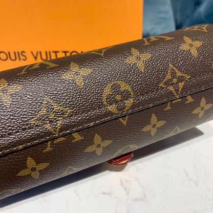 LV 3 Watch Case Monogram Canvas For Women, Travel Bags 7.9in/20cm LV  M47530