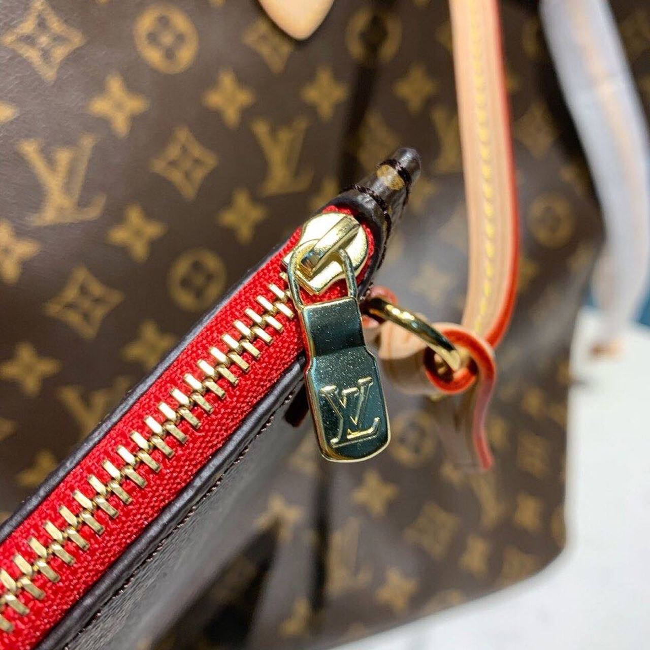 LV Neverfull GM Tote Bag Monogram Canvas Red For Women, WoHandbag, Shoulder Bags 15.7in/39cm LV M40991