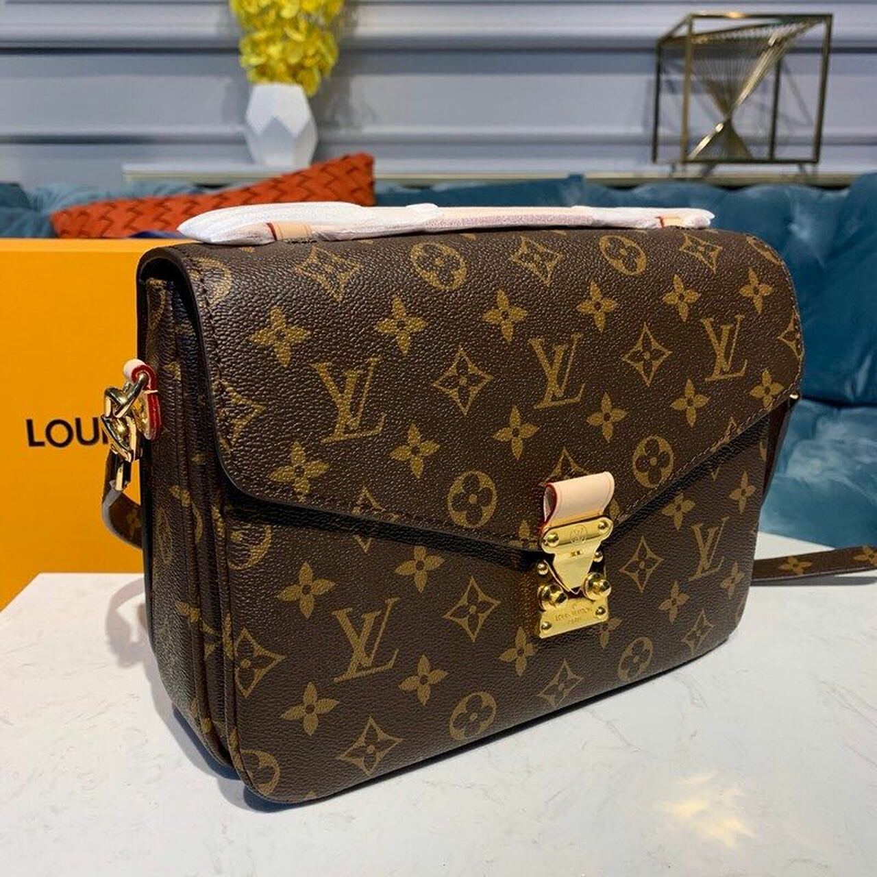 LV Pochette Metis Bag Monogram Canvas For Women, Women’s Handbags, Shoulder And Crossbody Bags 9.8in/25cm LV M44875