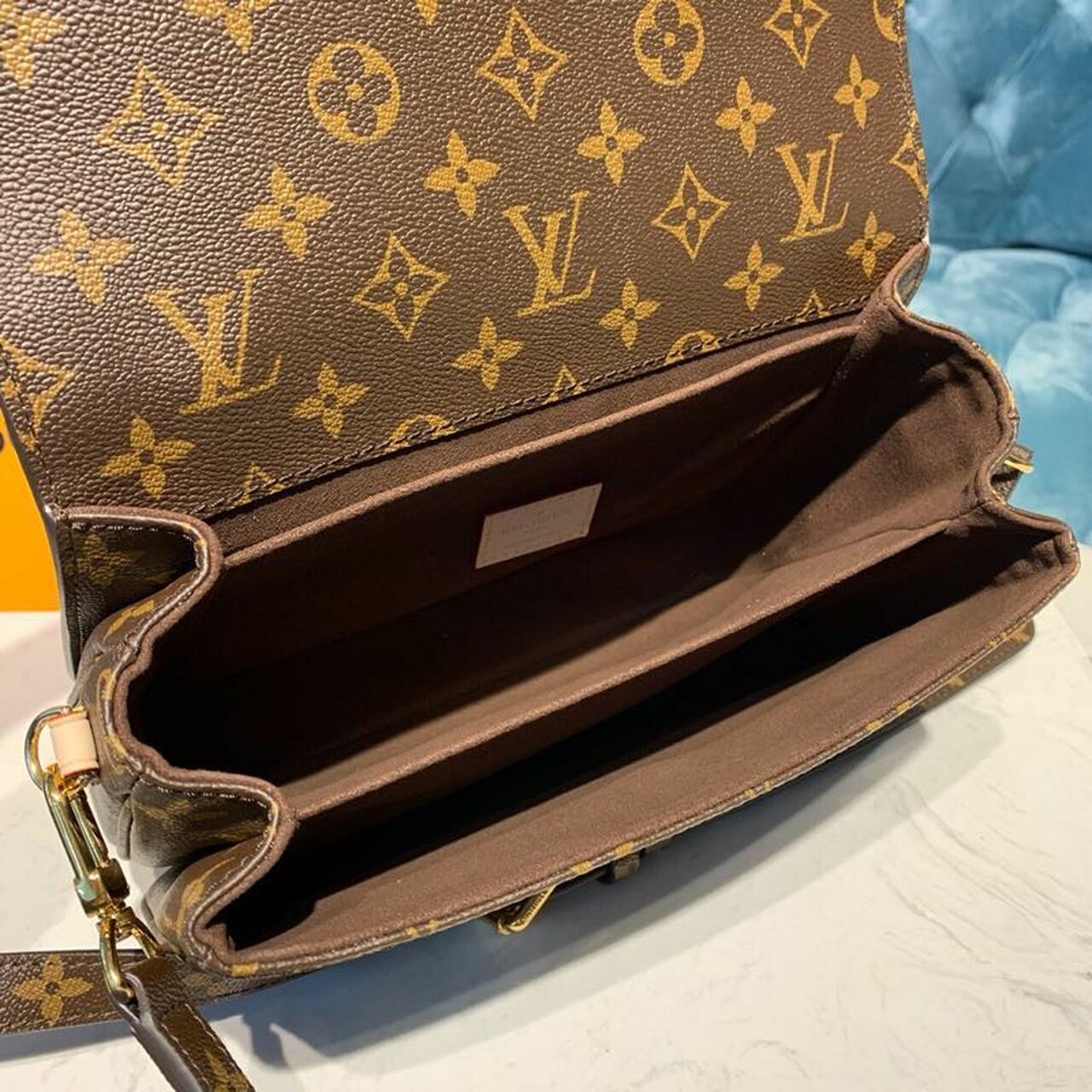 LV Pochette Metis Bag Monogram Canvas For Women, Women’s Handbags, Shoulder And Crossbody Bags 9.8in/25cm LV M44875