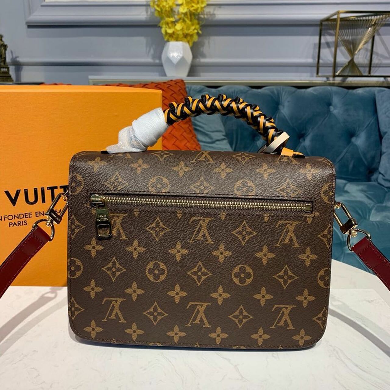 LV Pochette Métis Monogram Canvas For Women,  Shoulder Bags 9.7in/24cm LV M44668