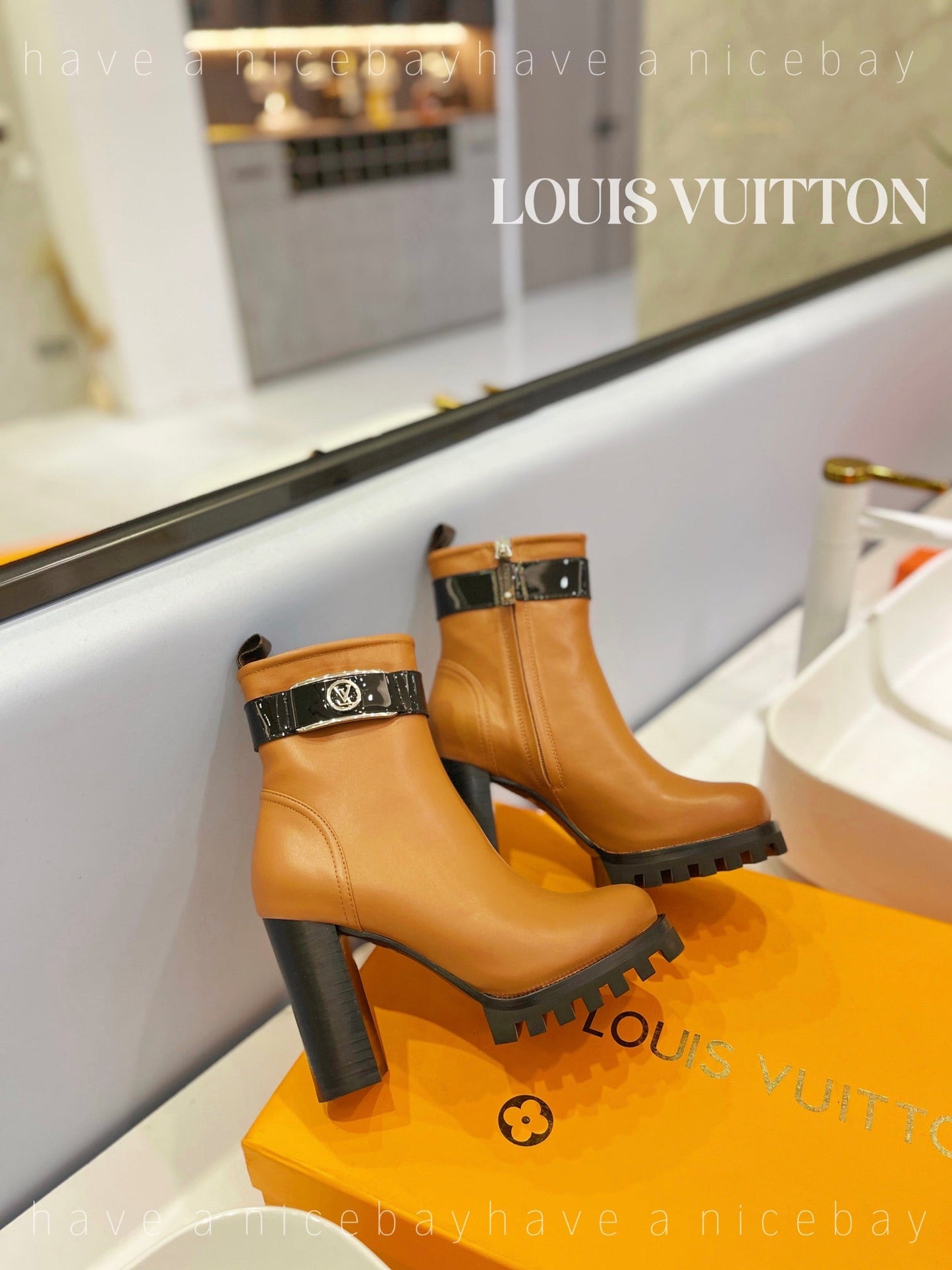 Premium  LUV BOOTS 035