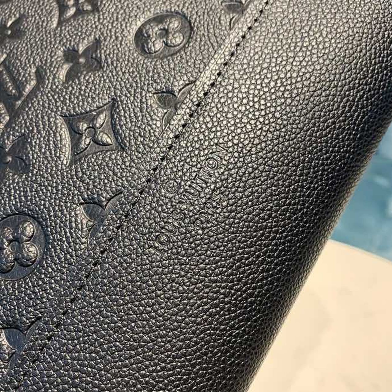 LV Neo Alma Bag 32cm Monogram Empreinte Canvas Spring/Summer Collection M44832, Black