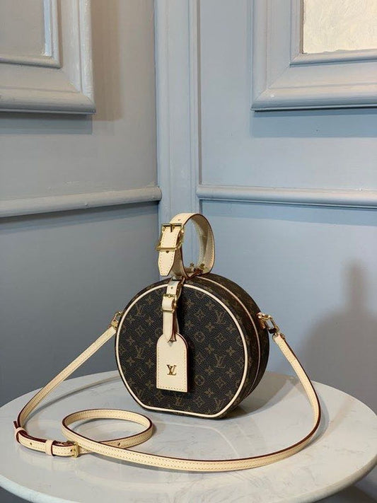 LV Petite Boite Chapeau Monogram Canvas For Women,  Shoulder And Crossbody Bags 6.9in/17.5cm LV M43514