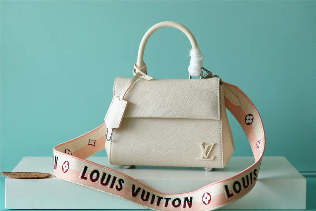 LV Cluny Mini Epi Quartz For Women,  Shoulder And Crossbody Bags 20cm/7.9in LV M58928