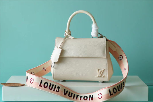 LV Cluny Mini Epi Quartz For Women,  Shoulder And Crossbody Bags 20cm/7.9in LV M58928