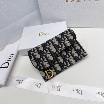 EN - New Arrival Wallet DIR 017