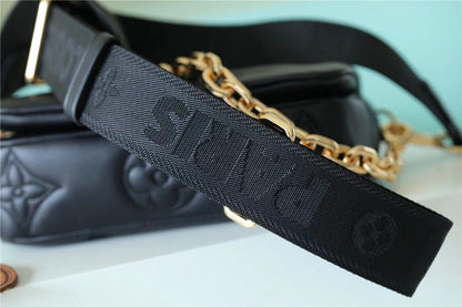 LV Wallet On Strap Bubblegram Monogram In Wallets and Small Leather Goods For Women M81398 7.9in/20cm LV M81398