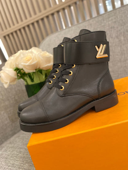 Premium  LUV BOOTS 052