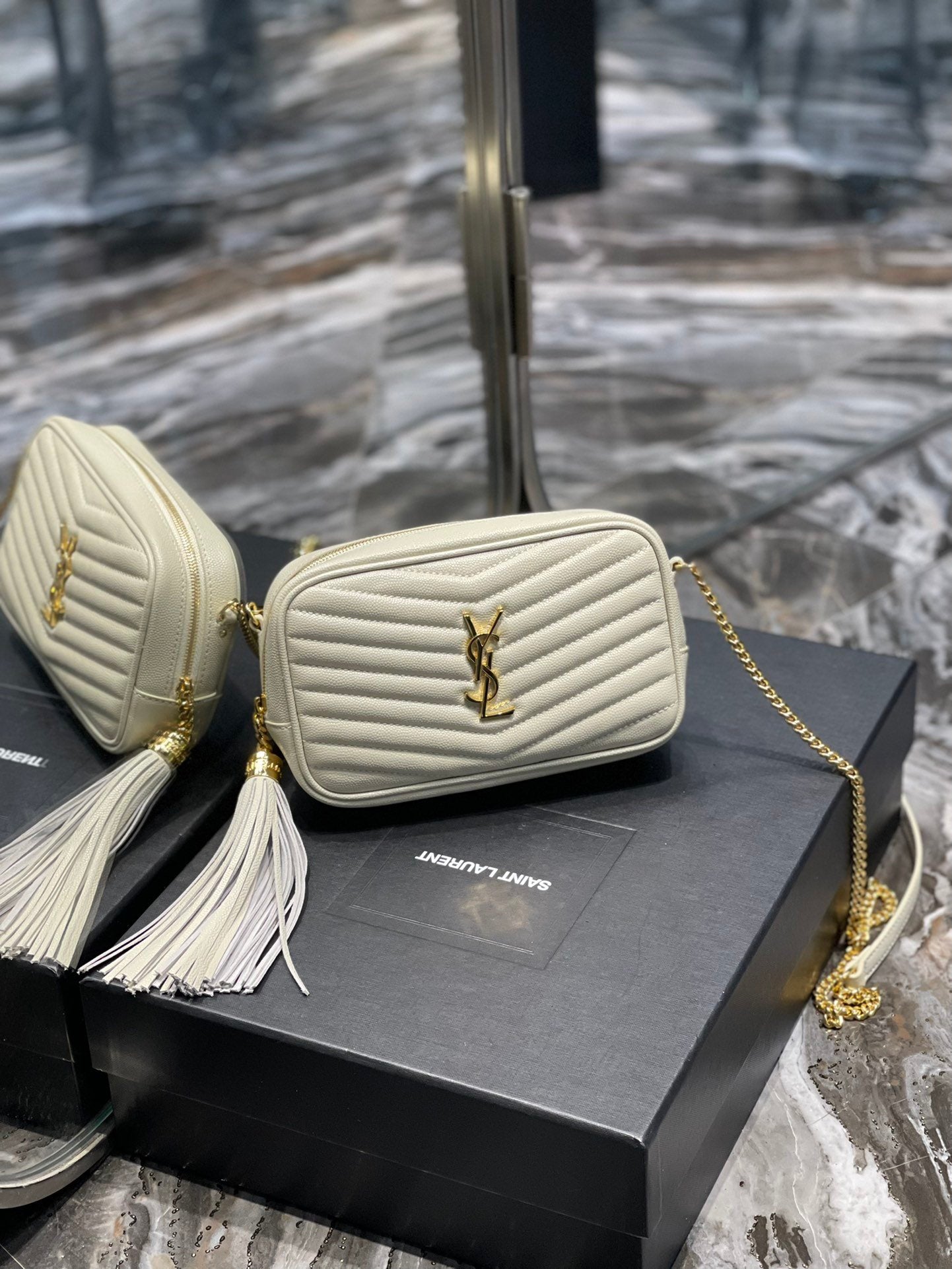 YSSL Lou Mini Bag White In Quilted Grain De Poudre With Gold Hardware For Women 7.4in/19cm YSl 6125791GF019207