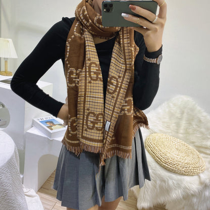 EN - Luxury GCI Scarf 026