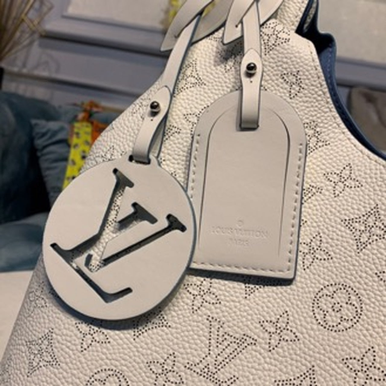 LV Carmel Hobo Bag Ivory For Women,  Shoulder Bags 13.8in/40cm LV