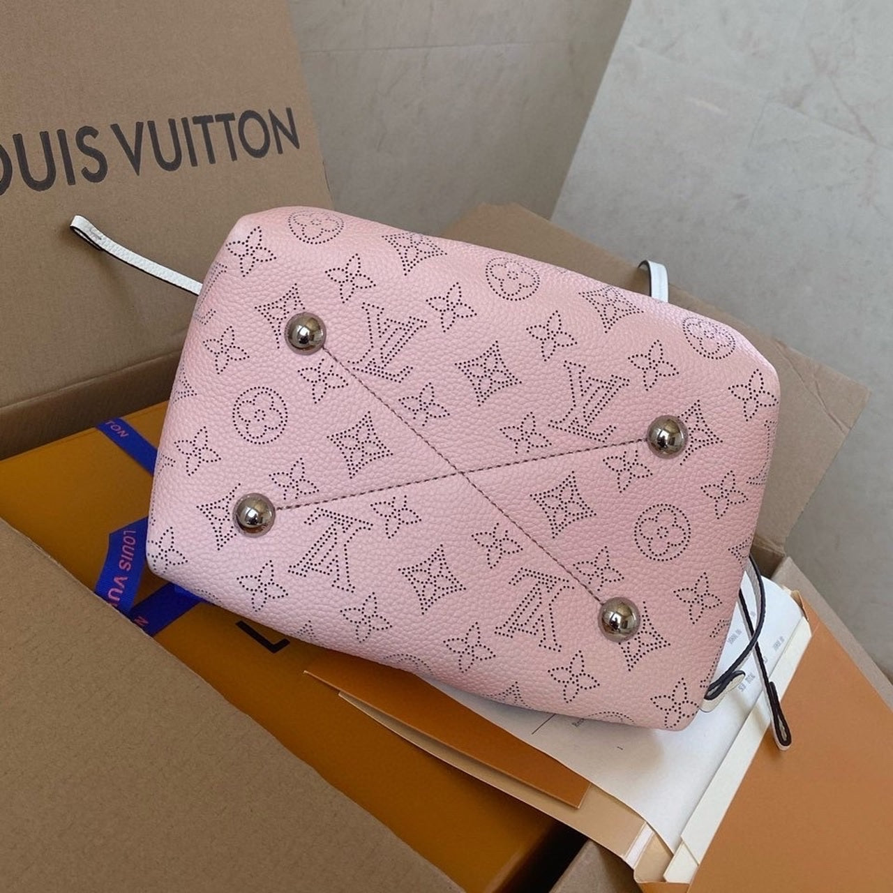 LV Bella Bucket Bag Pink For Women,  Shoulder And Crossbody Bags 7.5in/19cm LV M57855