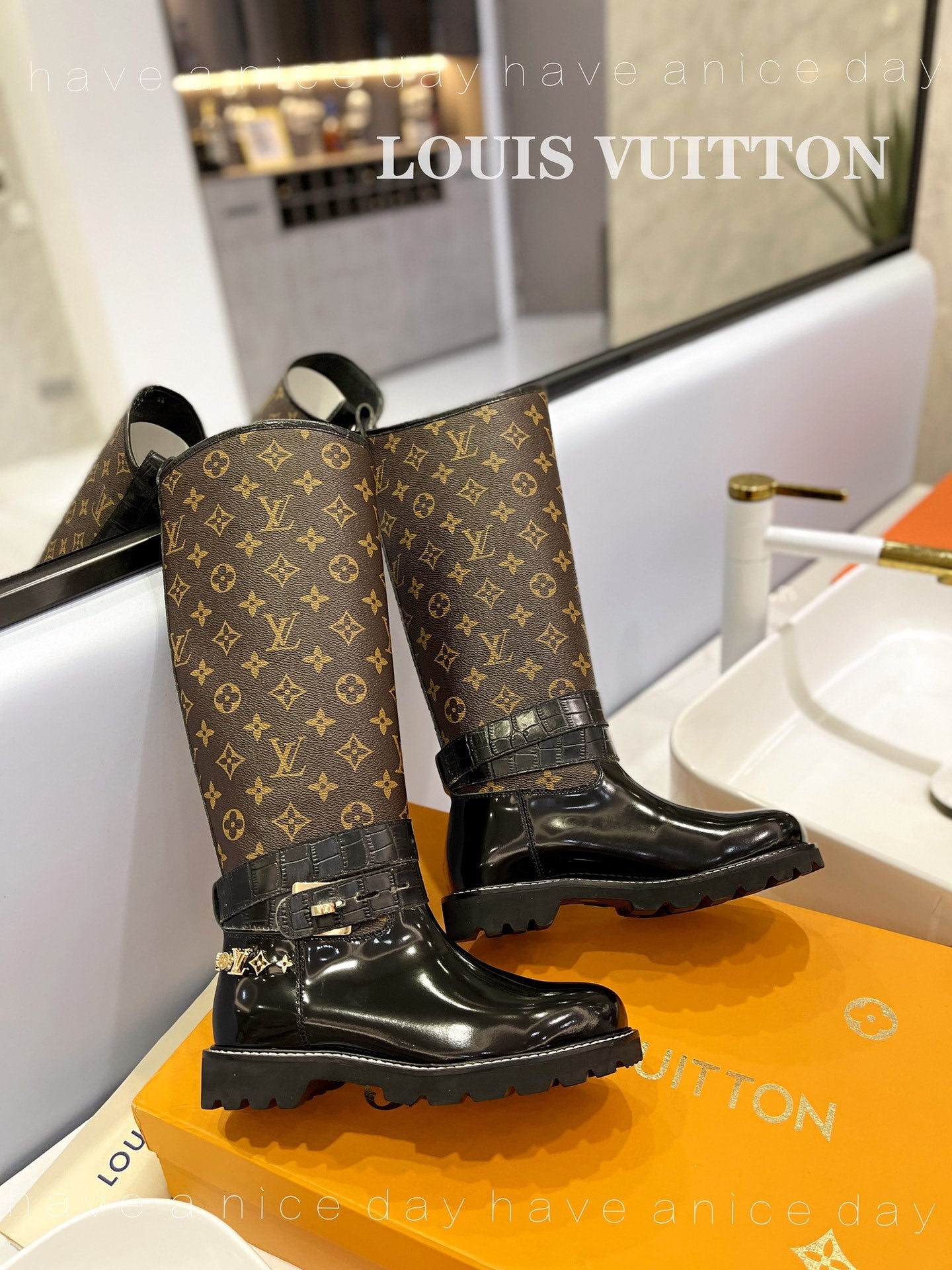 Premium  LUV BOOTS 029