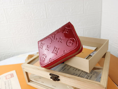 EN - New Arrival Wallet LUV 120