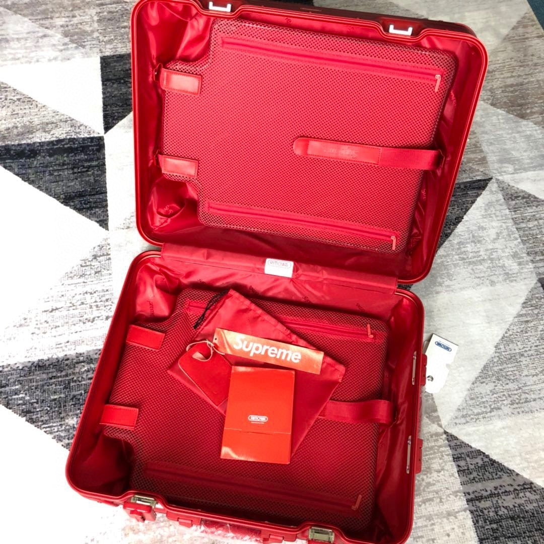 Supreme Rolling Vali In Red For Men, LuGucciage 20in/51cm LV