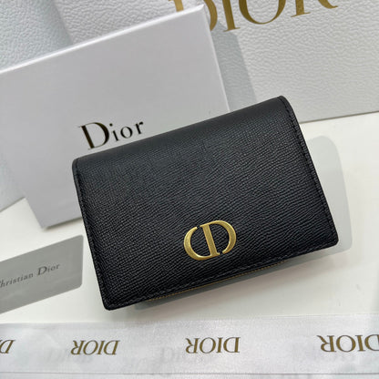 EN - New Arrival Wallet DIR 011