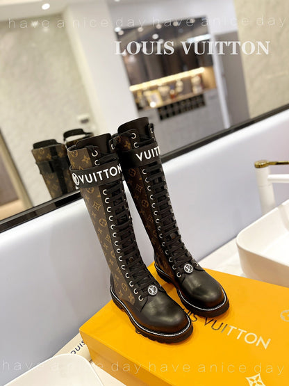 Premium  LUV BOOTS 032