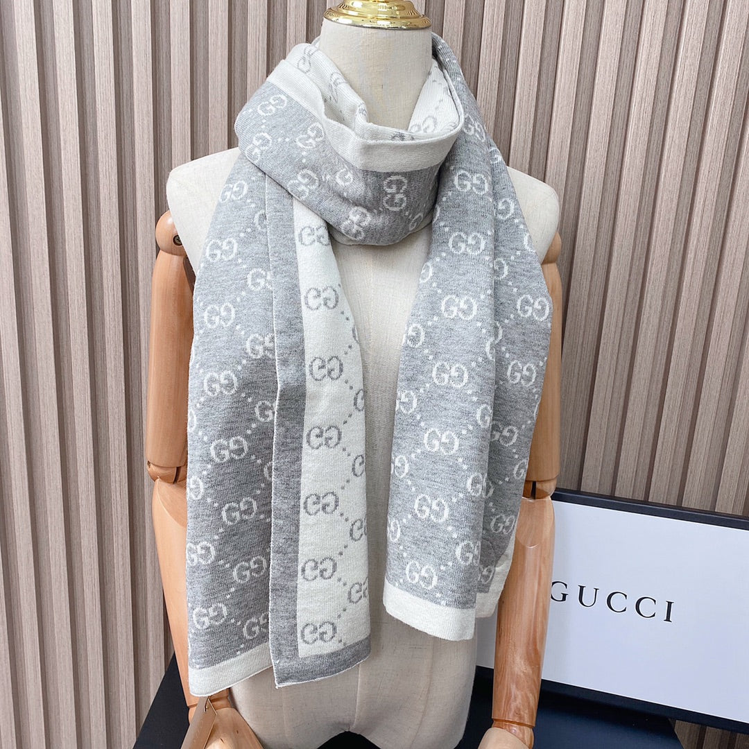 EN - Luxury GCI Scarf 005