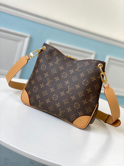 LV Crossbody 31cm Brown