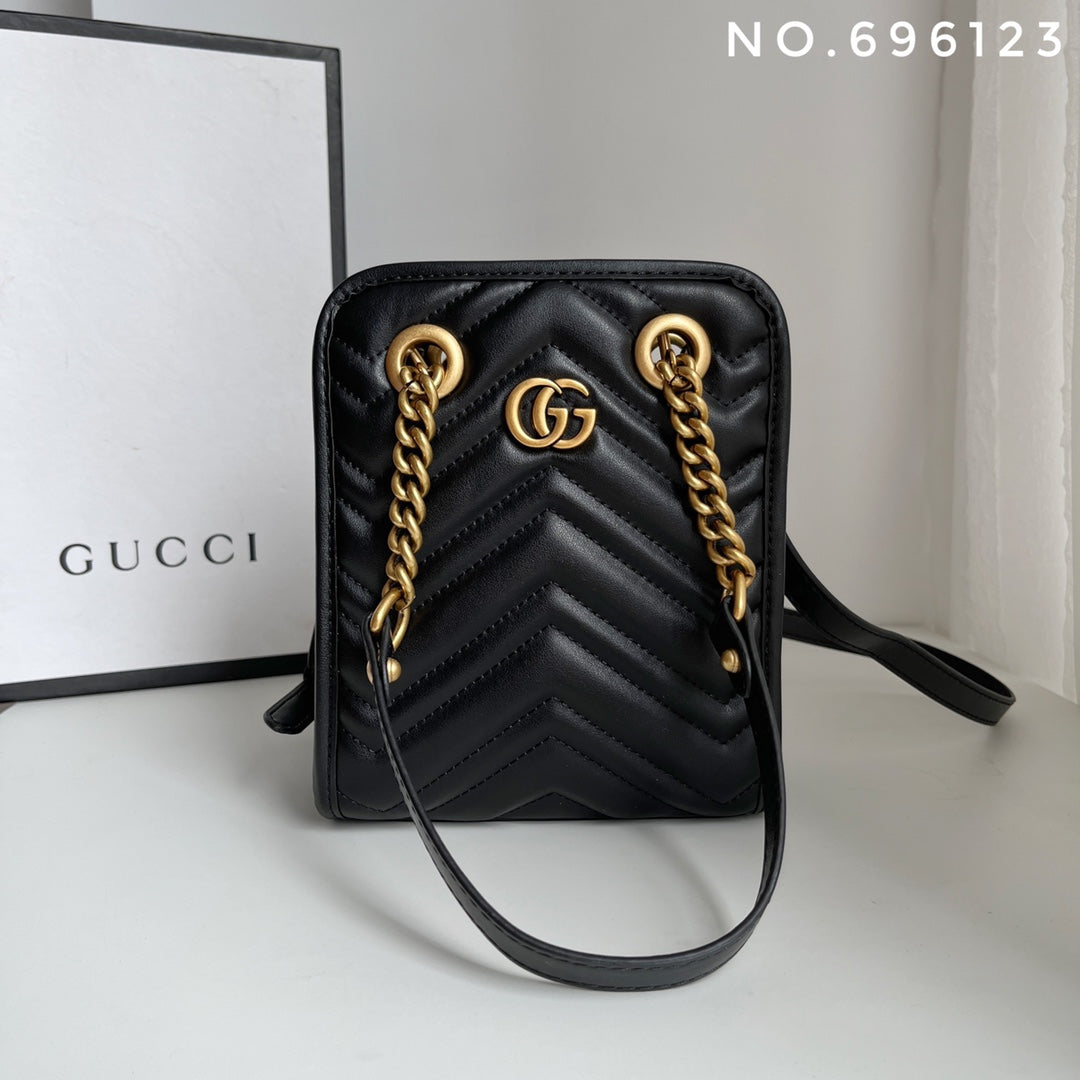 EN - New Bag GCI 497