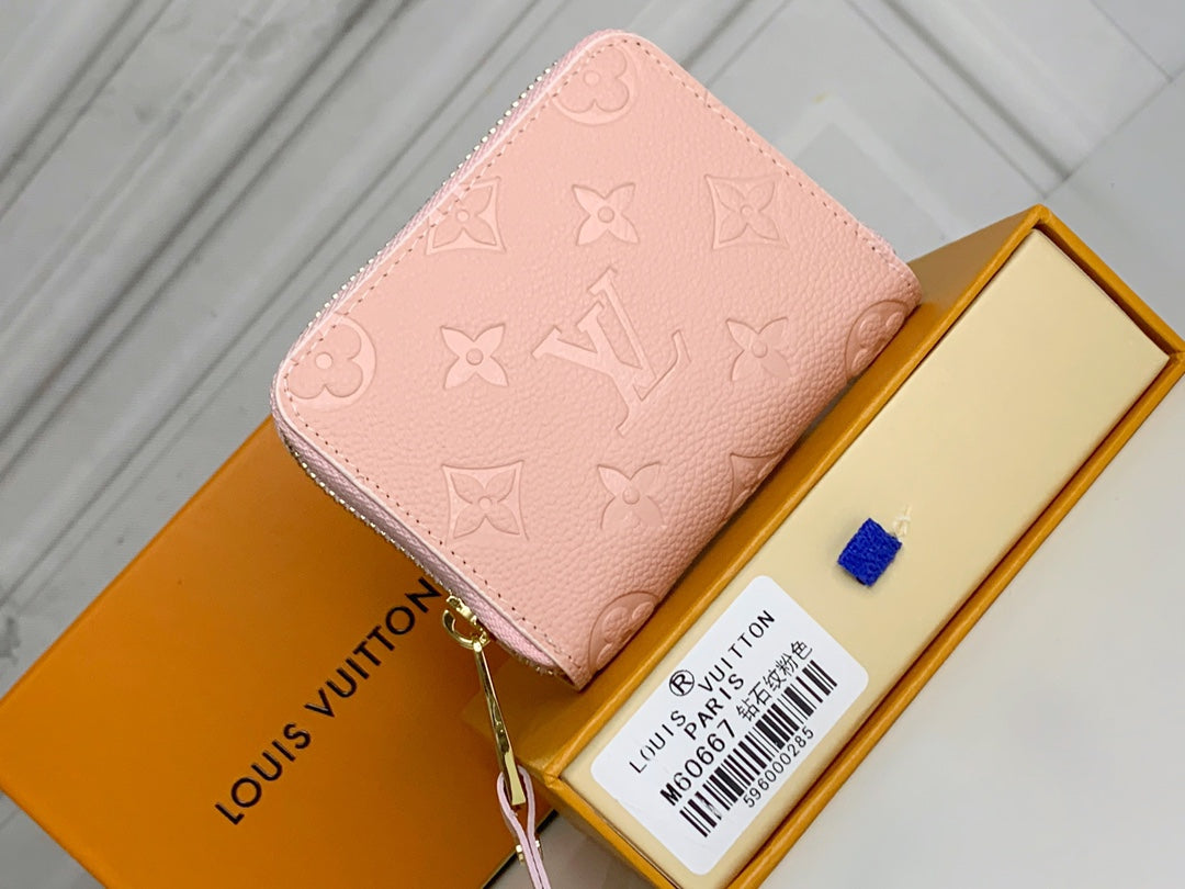 EN - New Arrival Wallet LUV 125