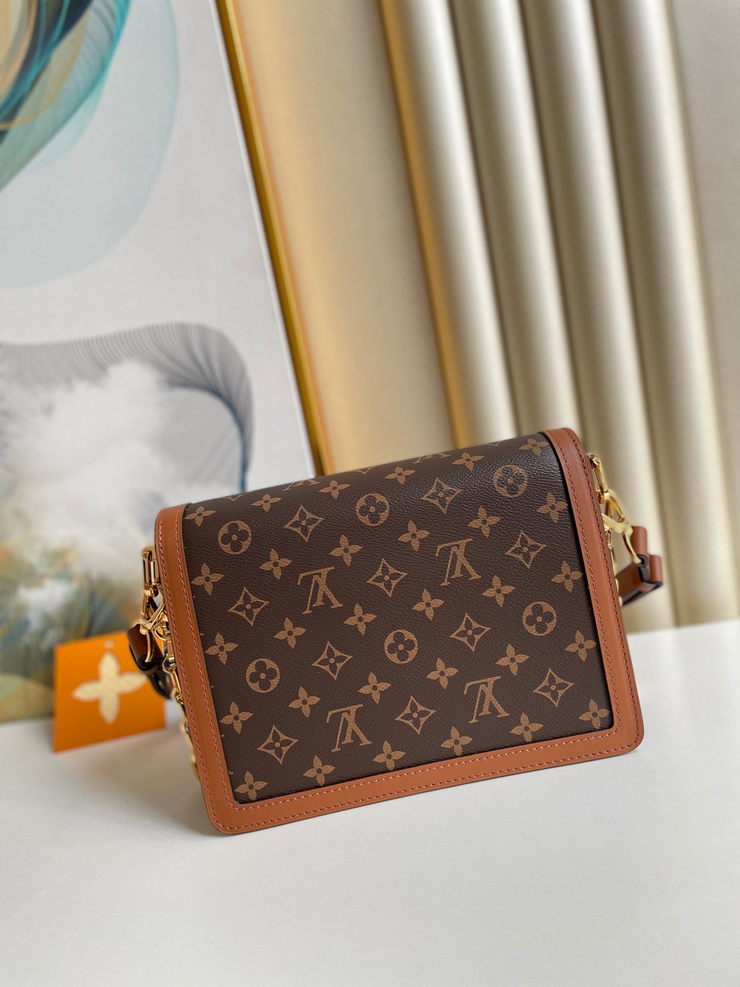 LV Dauphine MM Monogram And Monogram Reverse Canvas By Nicolas Ghesquière For The Cruise Collection,  Shoulder Bags 25cm LV M45958