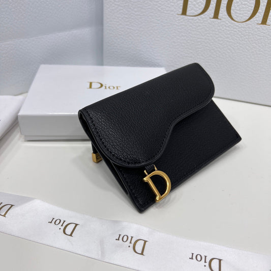 EN - New Arrival Wallet DIR 015