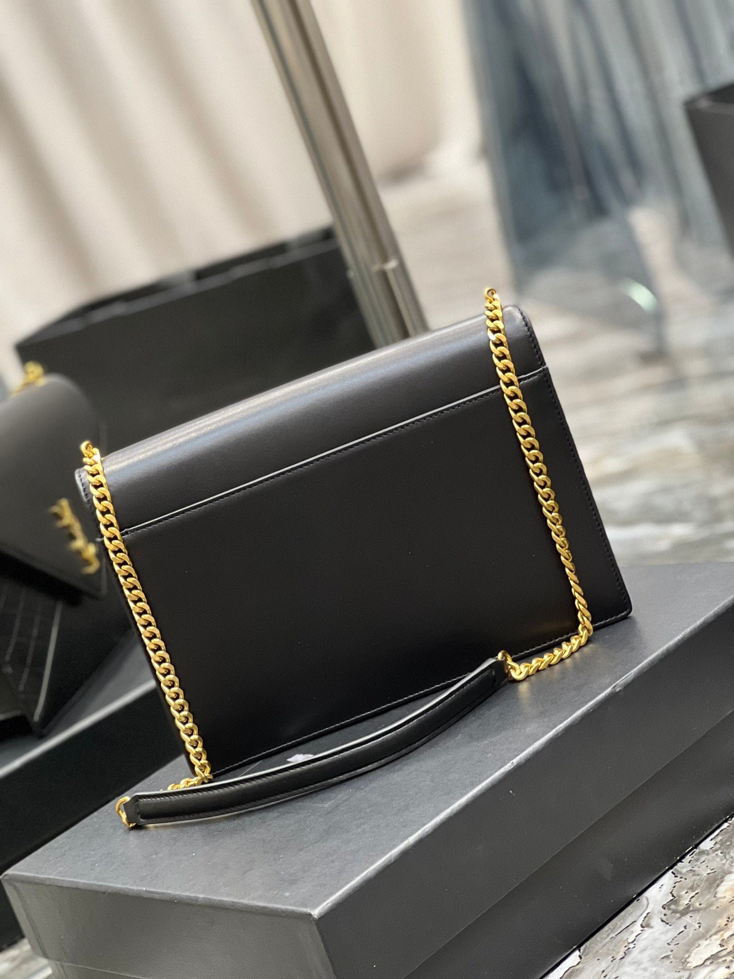 YSSL Gaby Chain Bag Black With Gold Hardware For Women 10.4in/27cm YSL 6688641EL071000