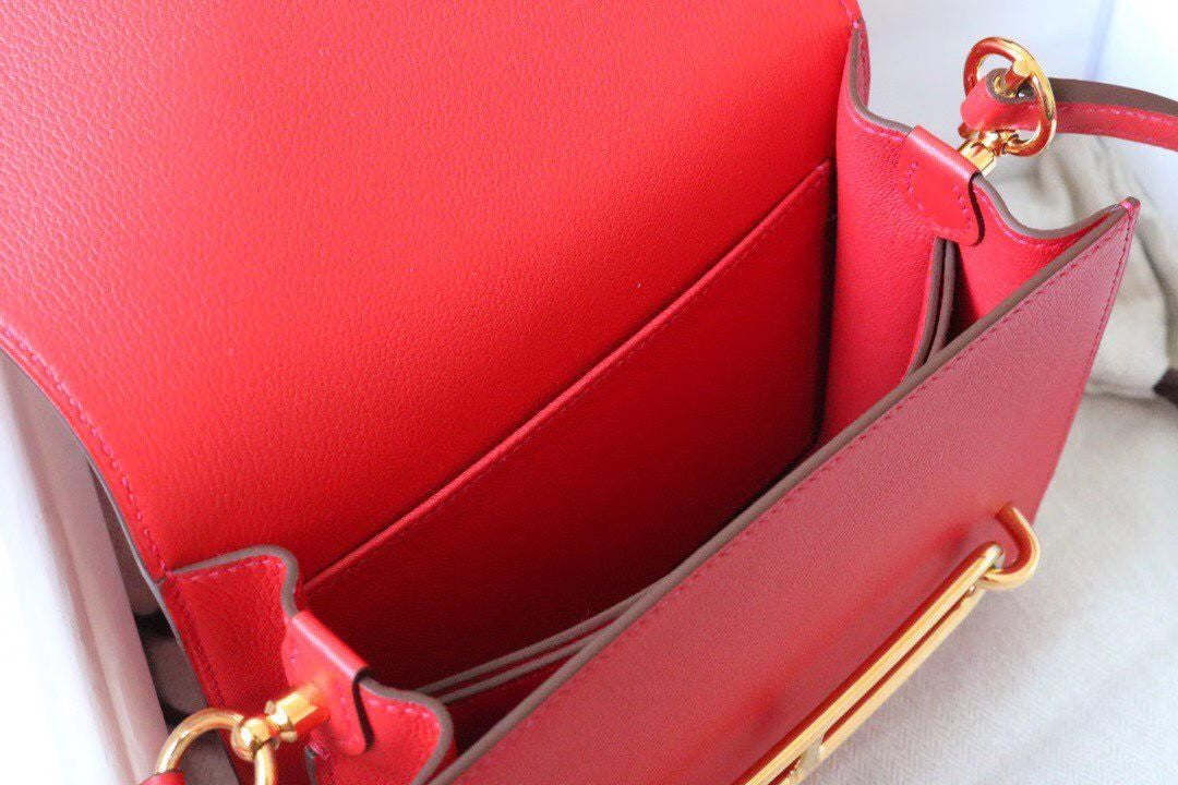 HM Evercolor Sac Roulis 23 Red For Women, Handbags, Shoulder Bags 9in/23cm