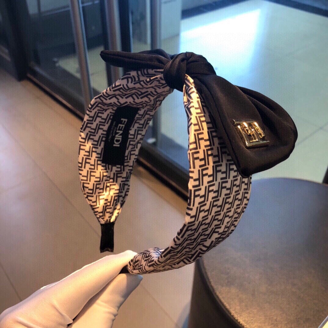 EN - Luxury Hair Band FEI 051