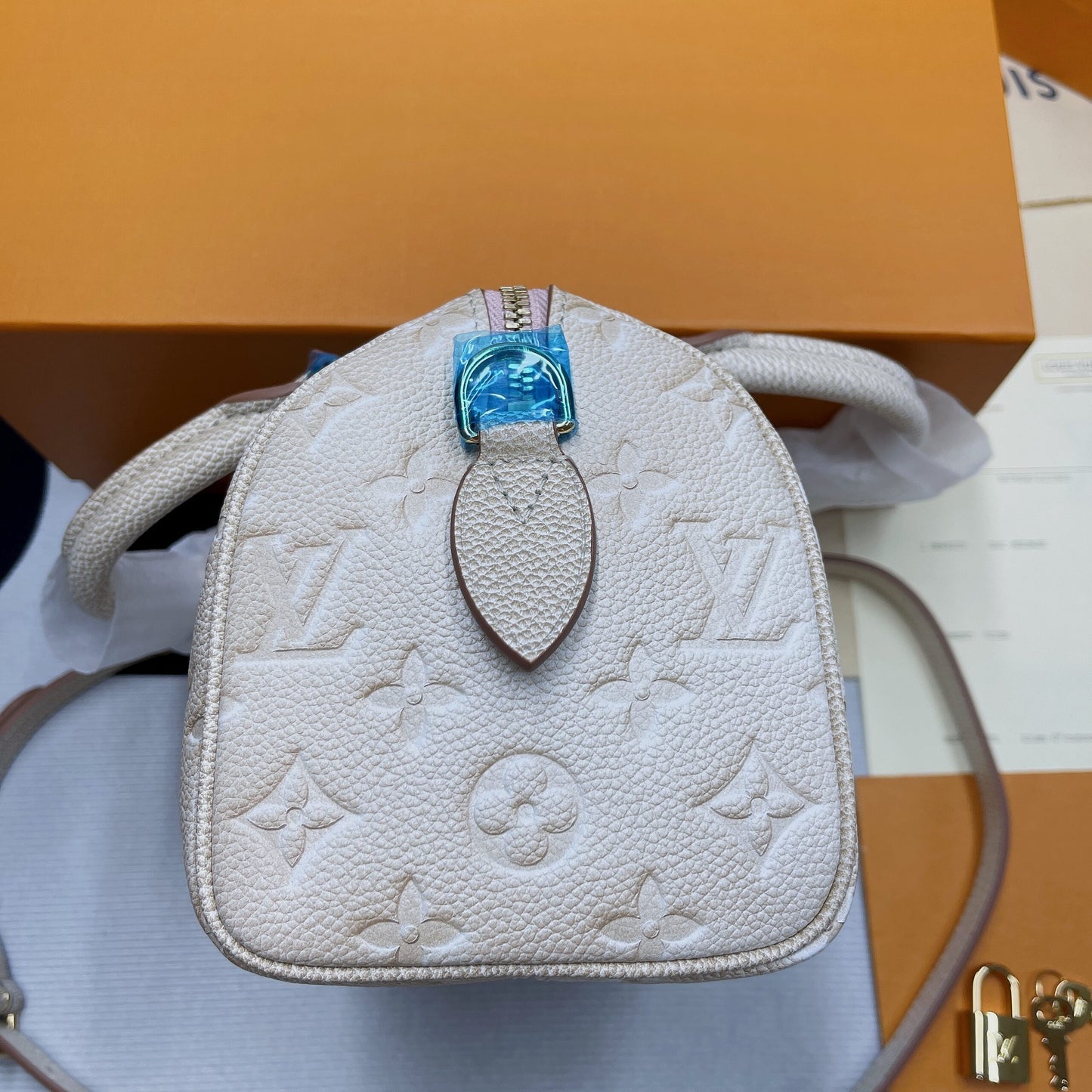 LV Speedy Bandouliere 20 Monogram Empreinte Pale Beige For Women,  Shoulder And Crossbody Bags 20.5cm/8.1in LV M46163