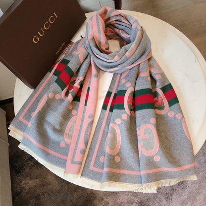 EN - Luxury GCI Scarf 032