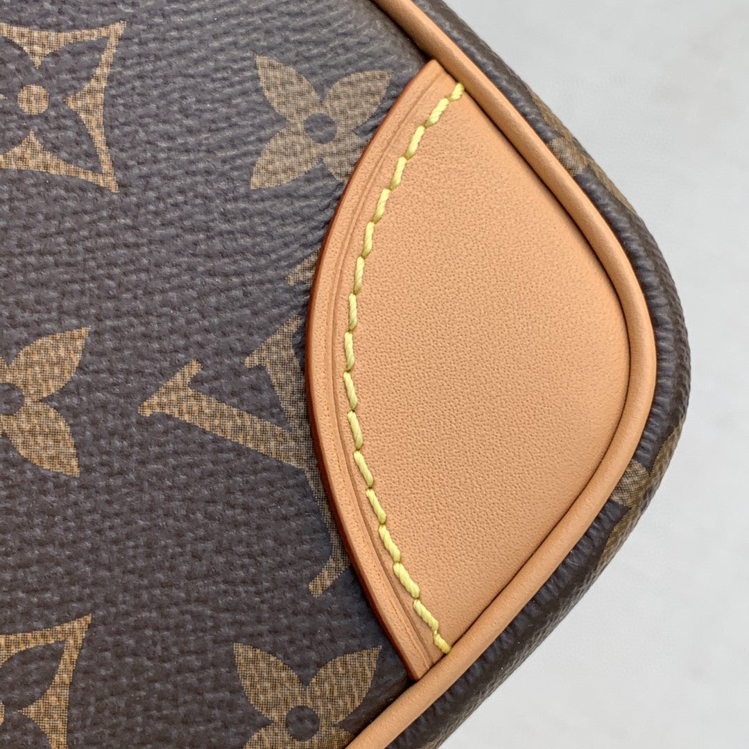 LV Danube Monogram Canvas For Women, Women’s Bags, Shoulder Bags 8.3in/21cm LV M45266