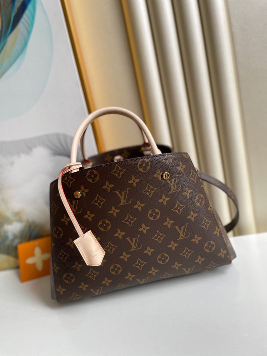 LV Montaigne MM Monogram Canvas For Women,  Shoulder And Crossbody Bags 13in/33cm LV M41056