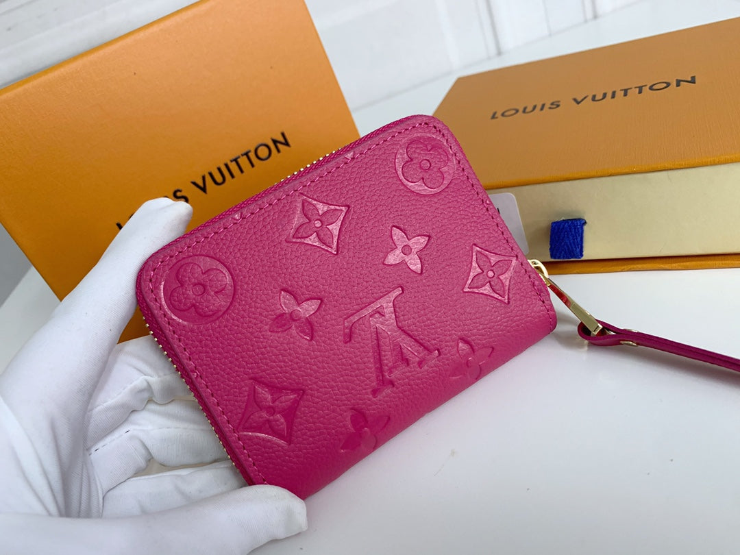 EN - New Arrival Wallet LUV 127