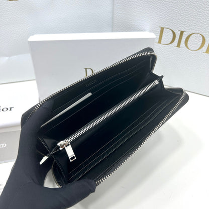 EN - New Arrival Wallet DIR 009