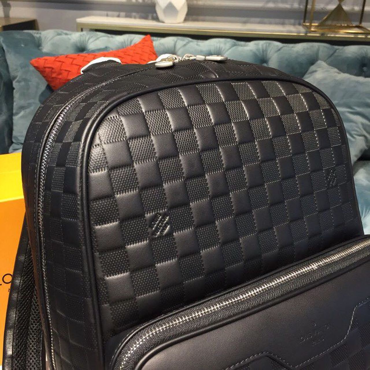 LV Campus Backpack Damier Infini Onyx Silver For Men, Bags 39cm LV N40306