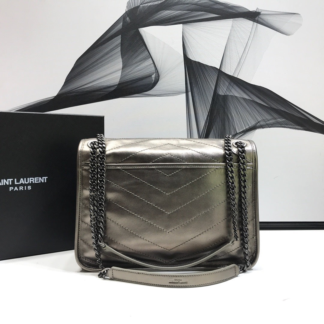 YSSL Niki Medium Chain Bag In Crinkled Vintage Silver For Women 11in/28cm YSL 