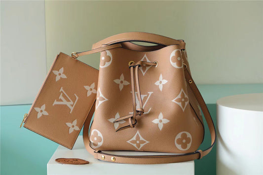 LV NeoNoe MM Monogram Empreinte Arizona Beige / Cream For Women, Women’s Handbags 10.2in/26cm LV M45808