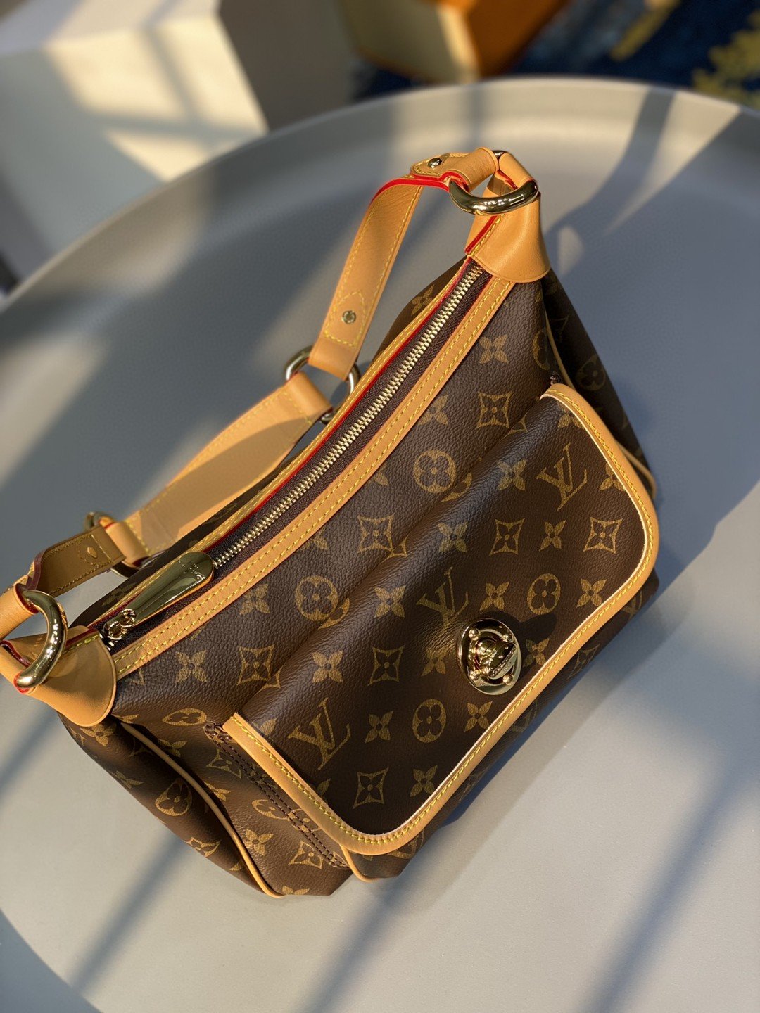 LV Tikal GM Monogram Canvas For Women,  Shoulder Bags 30cm LV M40077