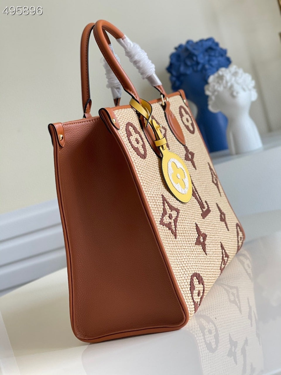 LV OnTheGo MM Tote Bag Monogram Raffia Tan For Women, Women’s Handbags, Shoulder Bags 13.8in/35cm LV M57707